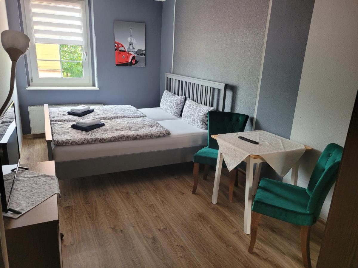Hotel Und Pension Al Dente Nunchritz Εξωτερικό φωτογραφία