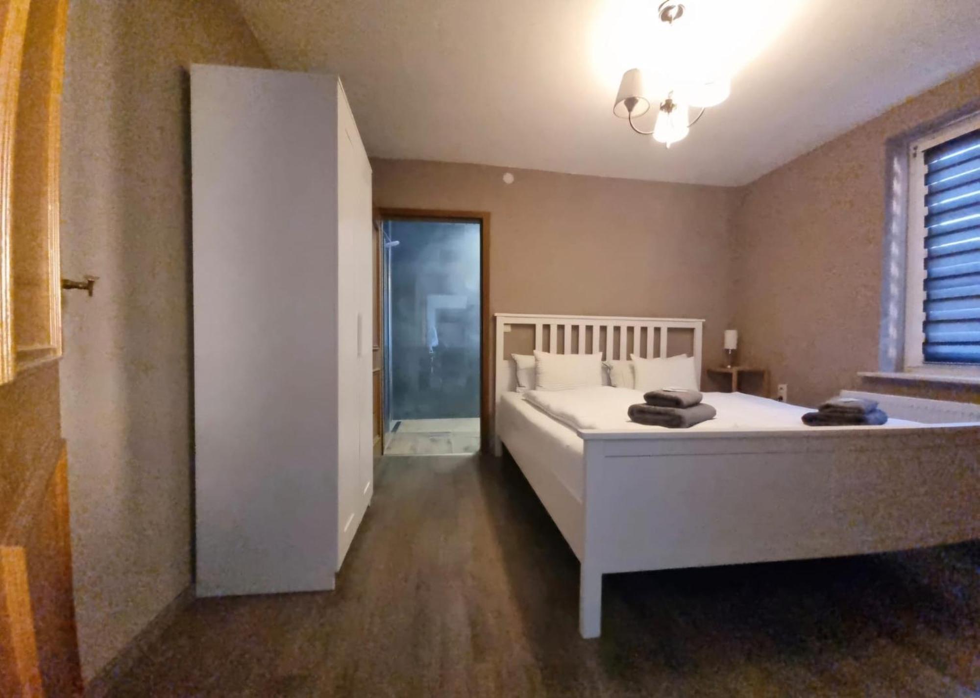 Hotel Und Pension Al Dente Nunchritz Εξωτερικό φωτογραφία